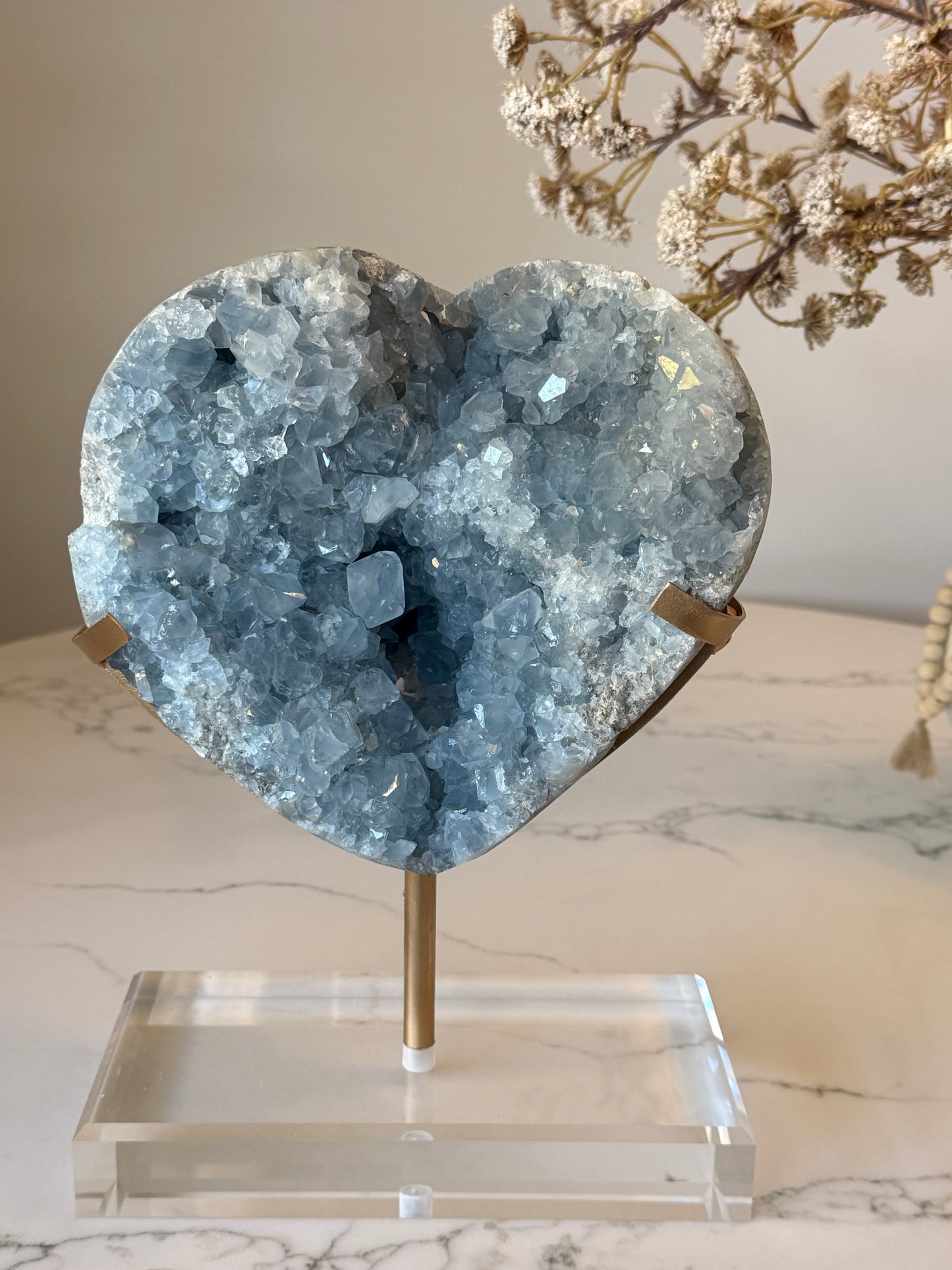 Celestite Heart on Acrylic & Gold Display Stand – 4.295kg