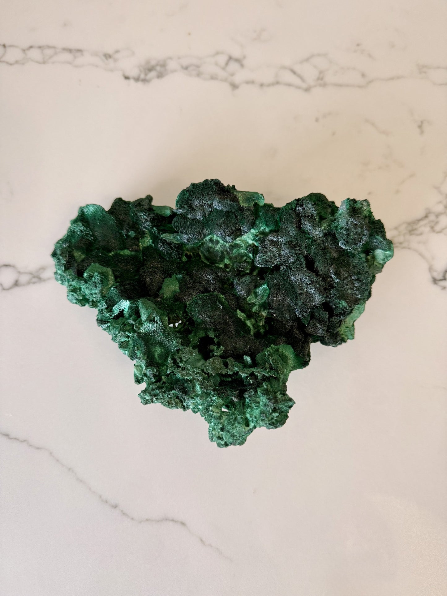 Raw Velvet Malachite Specimen – Deep Emerald Botryoidal Formation 1.124kg
