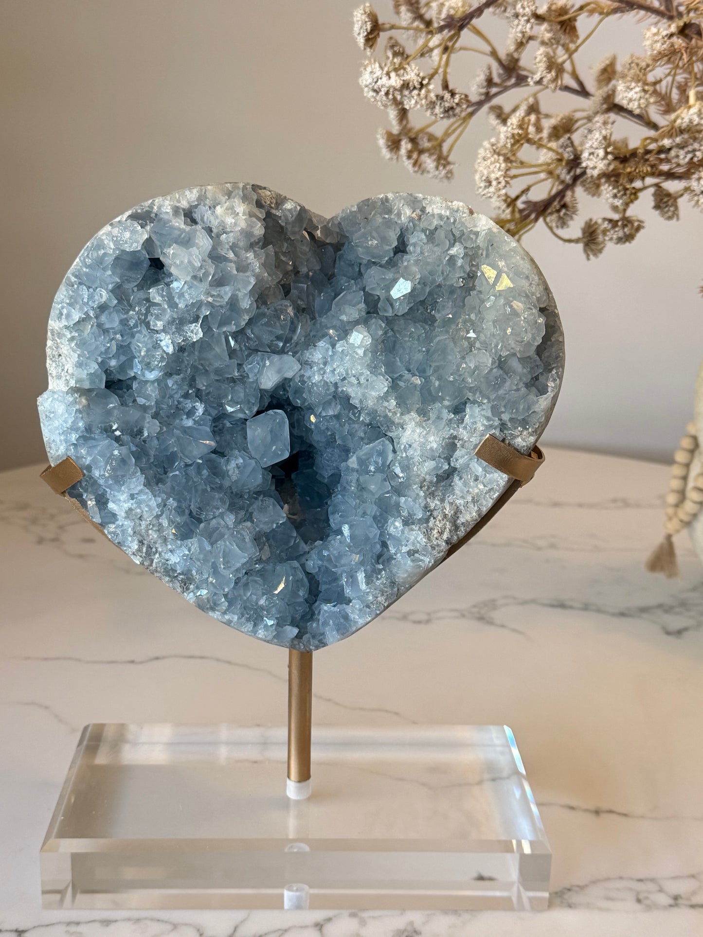 Celestite Heart on Acrylic & Gold Display Stand – 4.295kg