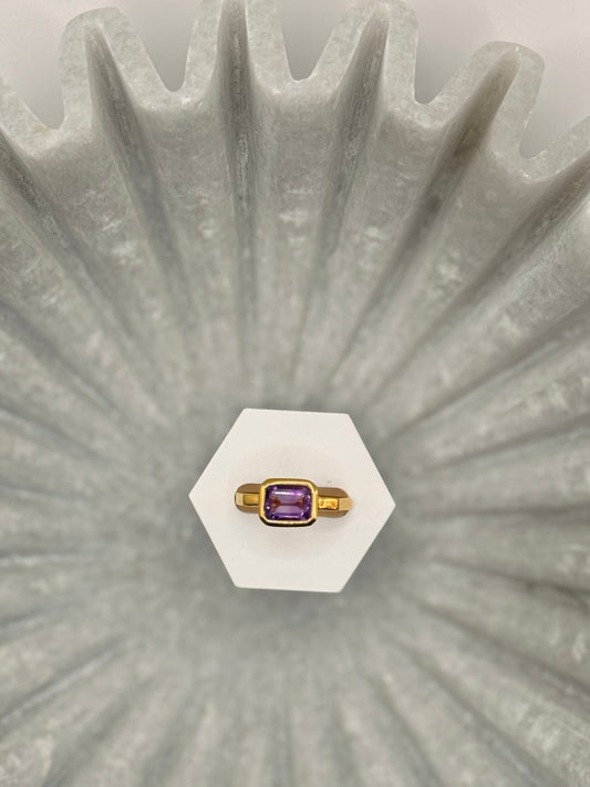 Gold Plated Amethyst Baguette Ring – Geometric Band – Size 7
