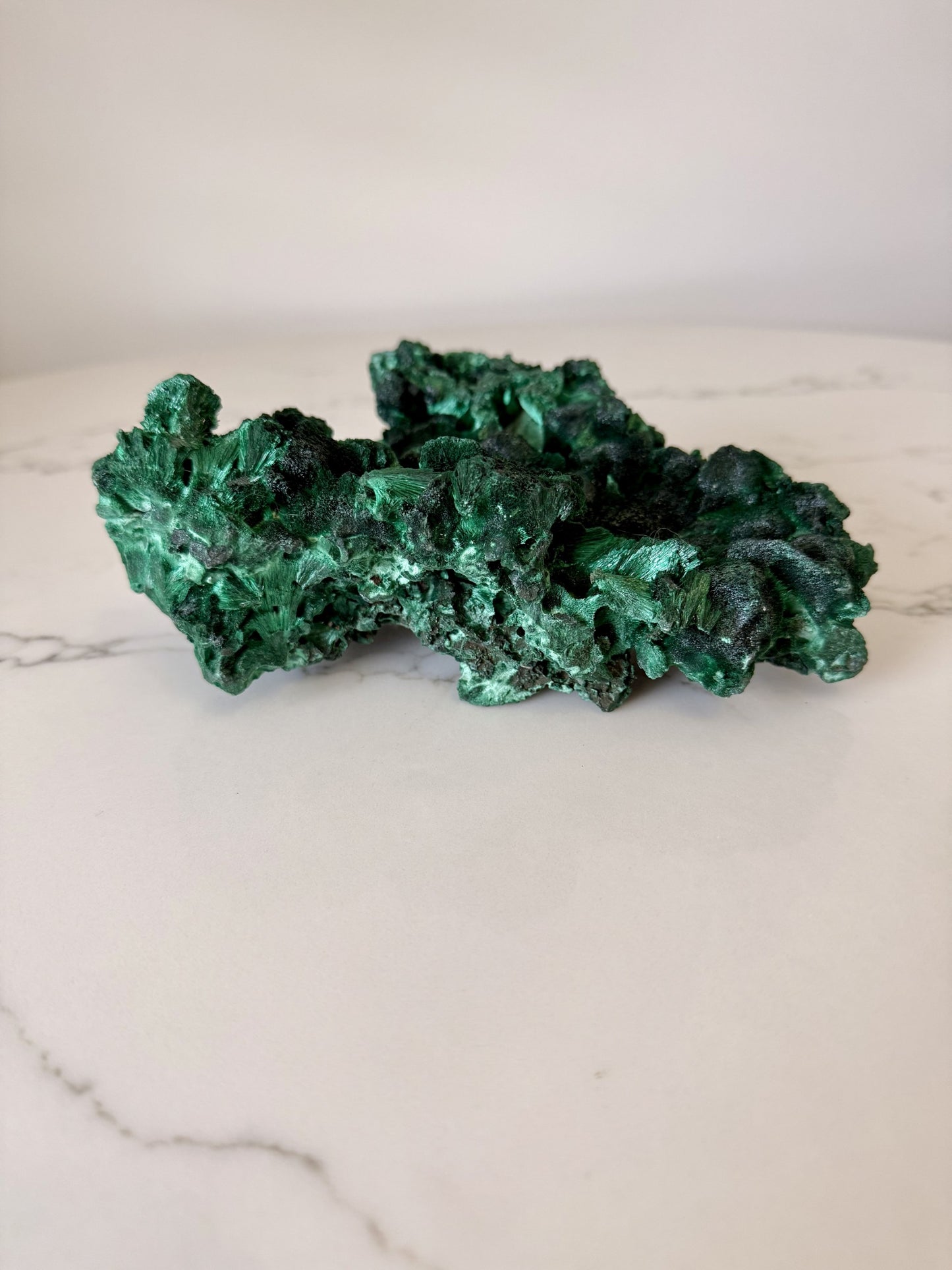 Raw Velvet Malachite Specimen – Deep Emerald Botryoidal Formation 1.124kg