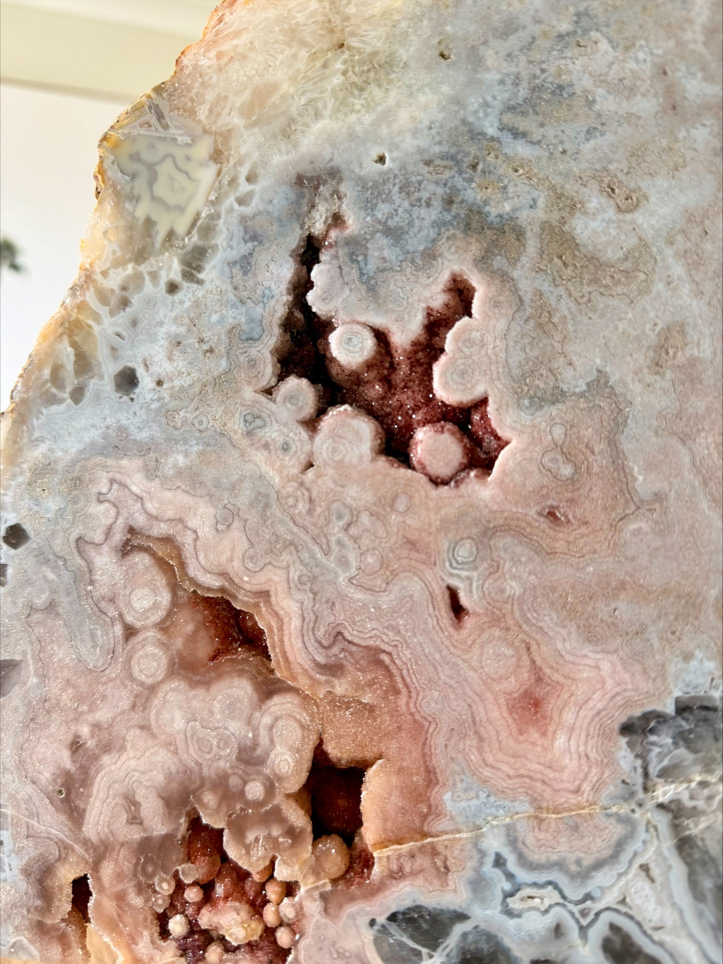 Pink Amethyst Agate Statement Slab on Stand – 5.2kg