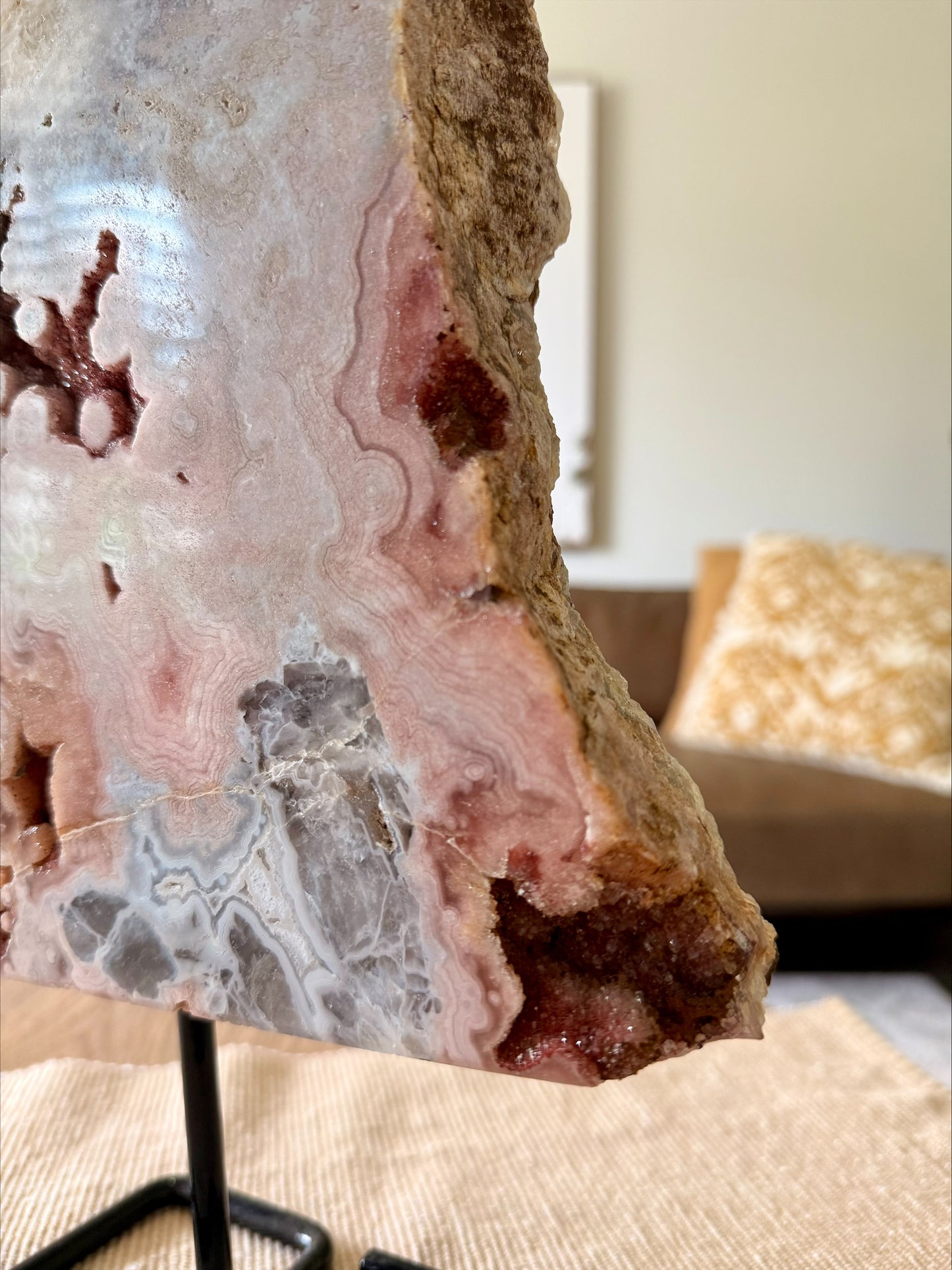 Pink Amethyst Agate Statement Slab on Stand – 5.2kg