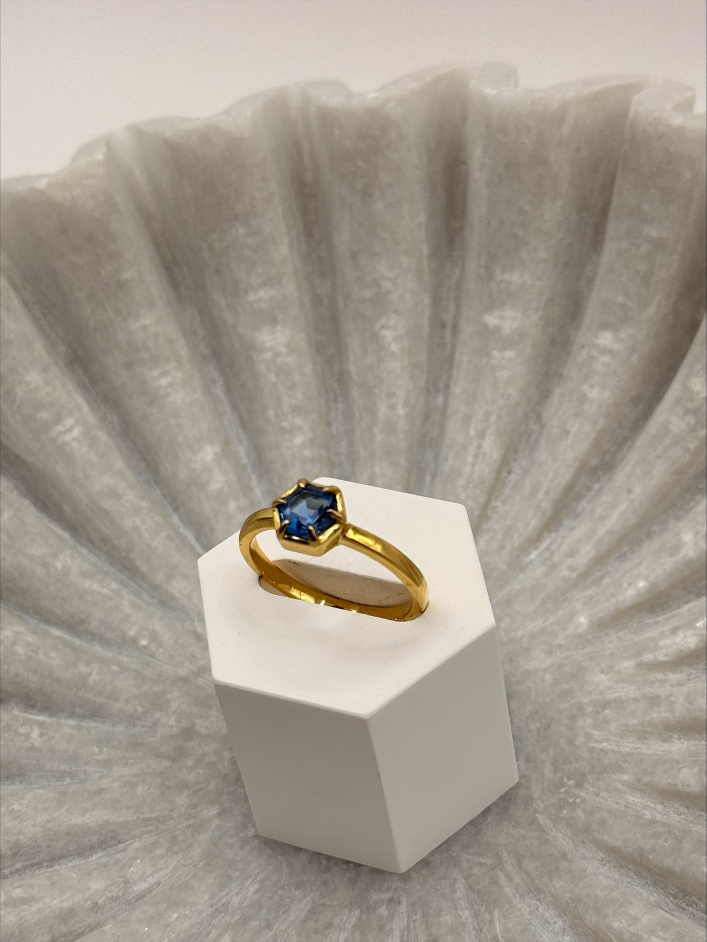 Gold Plated Tanzanite Ring – Hex Setting - Size 9