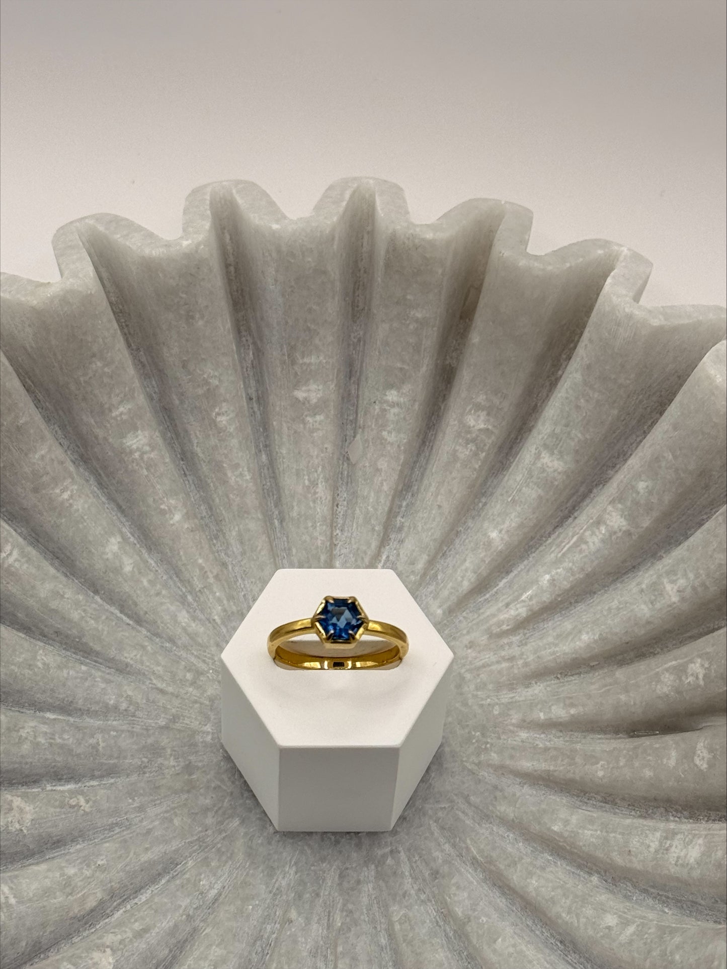 Gold Plated Tanzanite Ring – Hex Setting - Size 9